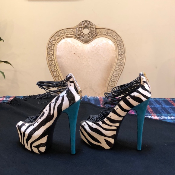 London Trash Zebra Print Platform Pumps - Picture 2 of 8
